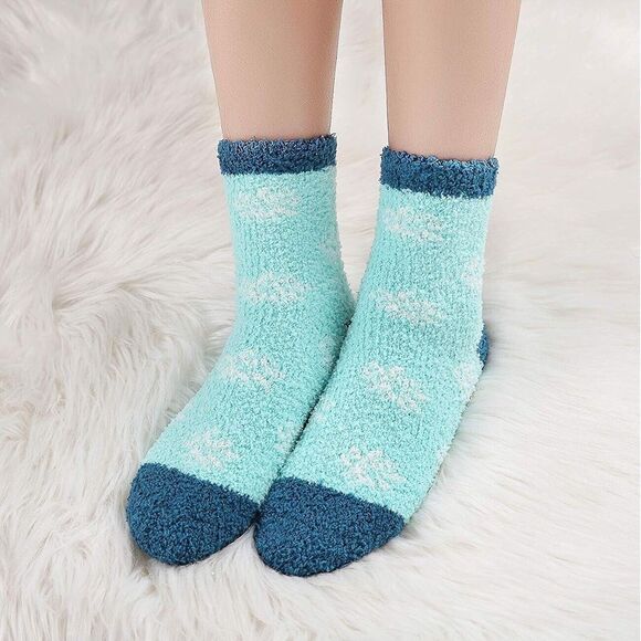 3 Pairs Women’s Fuzzy Cozy Slipper Socks Winter Warm Soft Plush Blue Size 9-11 - Picture 5 of 14